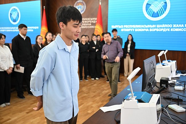 KRSU students got acquainted with the activities of the Central Election Commission of the Kyrgyz Republic and the basics of electoral law