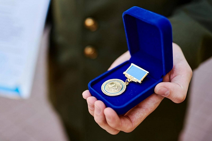 Лучшие студенты СНГ учатся в Славянском!