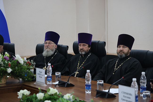 В КРСУ обсудили историческое наследие Туркестанской епархии