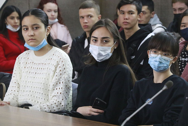 В помощь иностранным студентам КРСУ