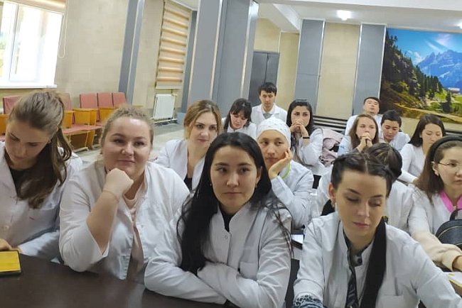 KRSU pediatricians held a round table «Upper and lower respiratory tract infections»
