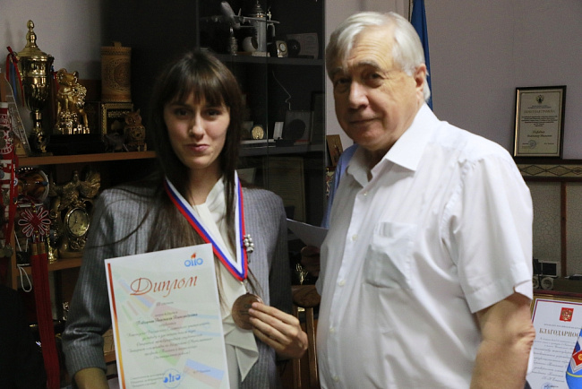 Студентам КРСУ вручили дипломы за победу на Интернет-олимпиаде