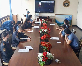 Глазами потомков