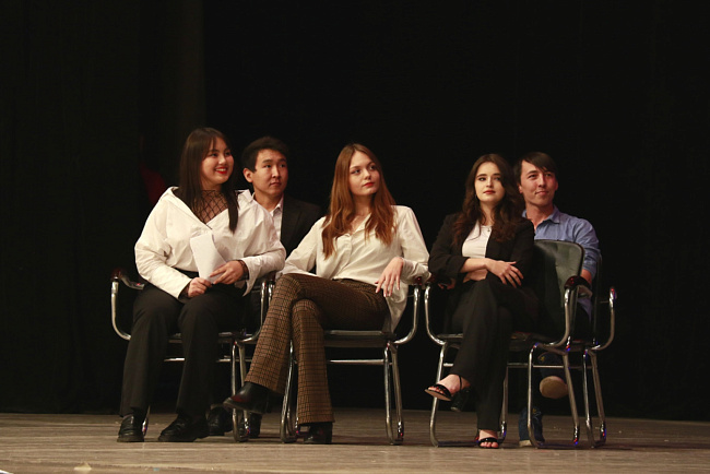 «Посвящение в студенты КРСУ-2022»: как это было (фотогалерея)