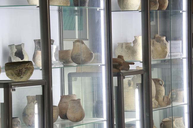 C Днем археолога!