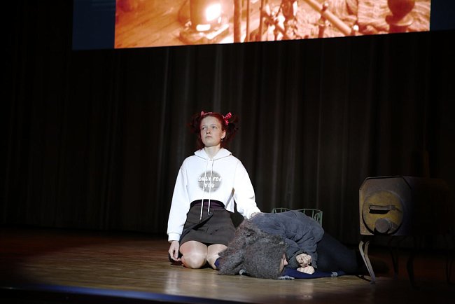 A pre-show of the play "Girls from Vasilyevsky Island" took place at KRSU