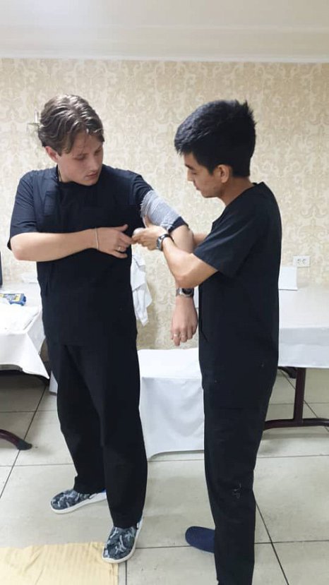 Seminar on sports medicine in Karakol: opening up new horizons for future doctors