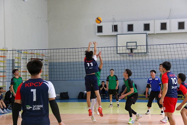 The KRSU men's volleyball team reached the semi-finals of the Universiade!