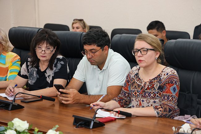 КРСУ билим берүү программаларынын санариптик презентациясын жаңылоодо