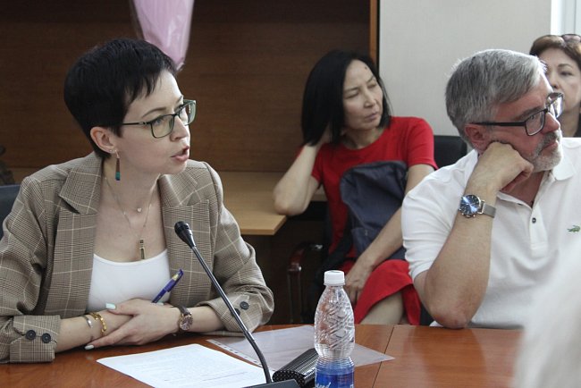 Moving forward: a presentation of the book «Russian language in Kyrgyzstan: milestones of the past» took place at KRSU