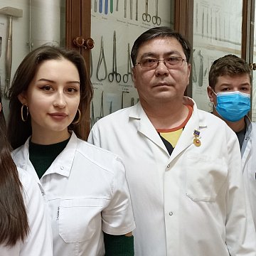 Associate Professor KRSU Anvar Beisembayev was awarded a medal «For Services to the University»