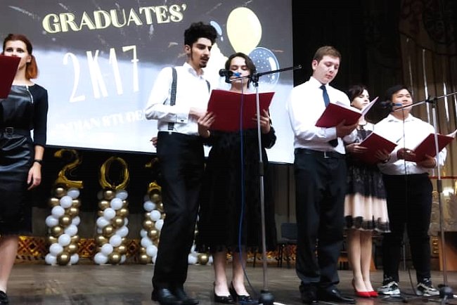 At the bright graduation of the medical faculty!