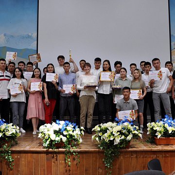 KRSU students won an interactive quiz «History of the war. Victory Story»