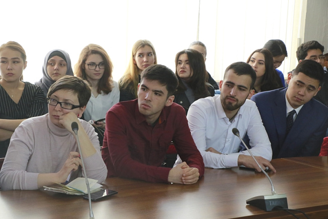 Содействуя инновациям