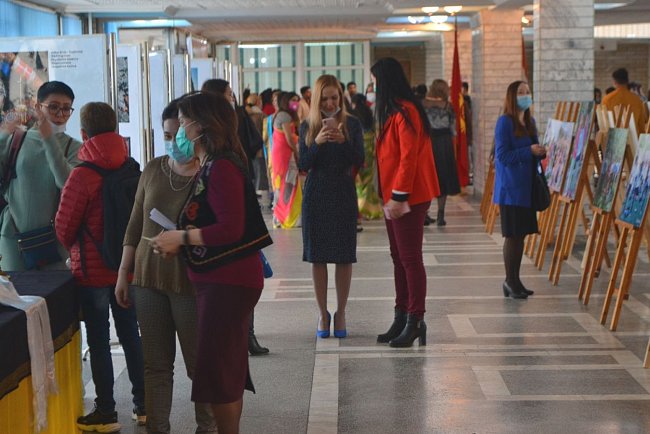 An exhibition dedicated to India has opened at KRSU