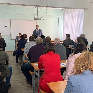 Denis Fomin-Nilov paid a working visit to the Faculty of Economics