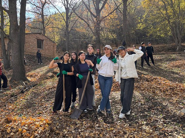 KRSU for the environment: cleanup day in the Kegeti gorge