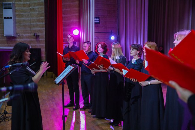 KRSU hosted the annual Christmas concert