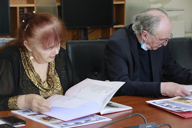 KRSU presented a book about Evgeny Polivanov – «the most ordinary brilliant person»
