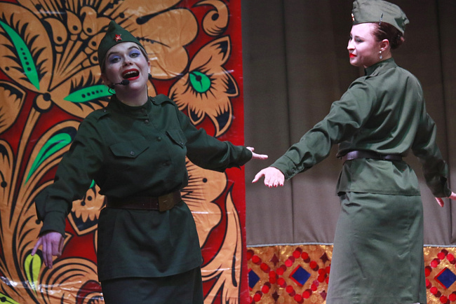 На сцене «Сувенир»: в КРСУ прошел концерт, посвященный Дню России