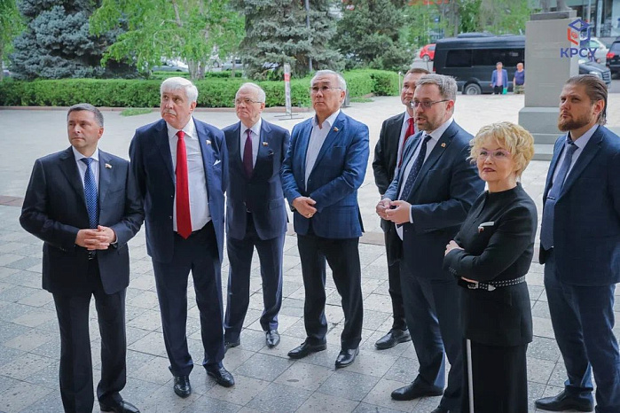 Russian parliamentarians will support KRSU in the development of education as a key factor in the progress of society