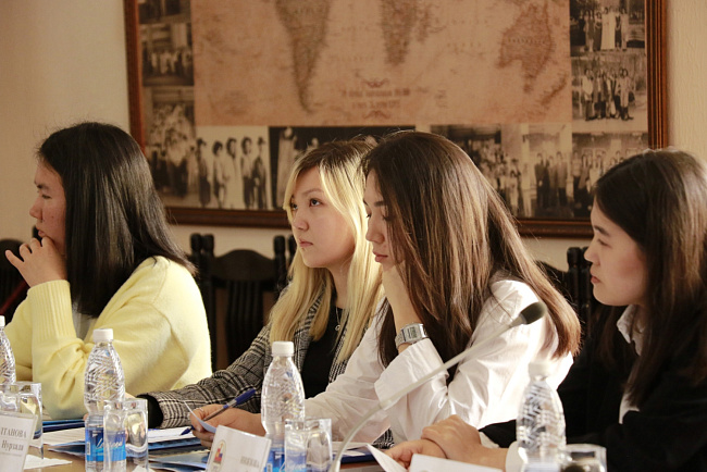 В КРСУ выбрали лучшего молодого аналитика