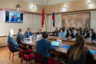 Международная стратегическая проектная сессия «Профилактика деструктивного социального воздействия на молодежь в сети Интернет в социальных сетях»