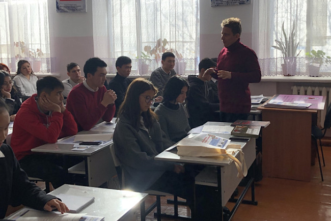 КРСУ помогает школьникам сделать правильный выбор