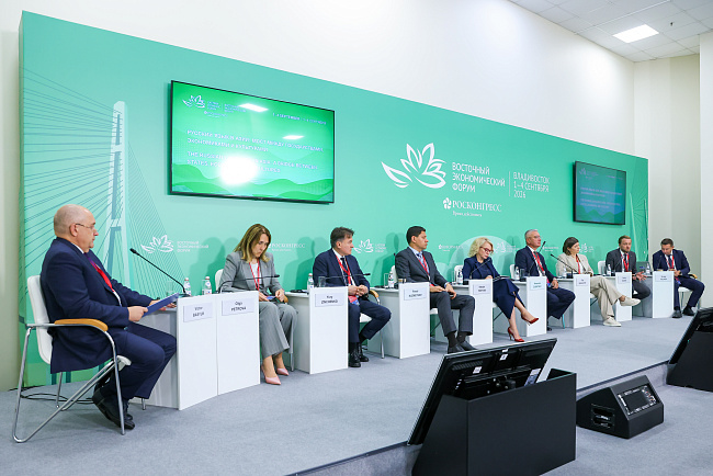 Ректор КРСУ на ВЭФ-2026 обозначил роль подготовки педагогов в сохранении русского языка в Кыргызстане