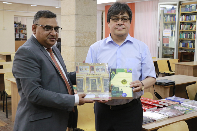 Библиотека растет!