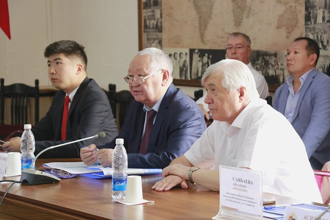 A session was held at KRSU «Kyrgyz University Strategist»