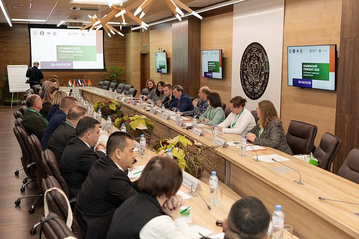 KRSU at the III Summit of Slavic Universities in St. Petersburg: new horizons of cooperation
