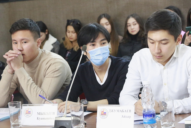 В КРСУ обсудили проблемы и перспективы развития ЕАЭС