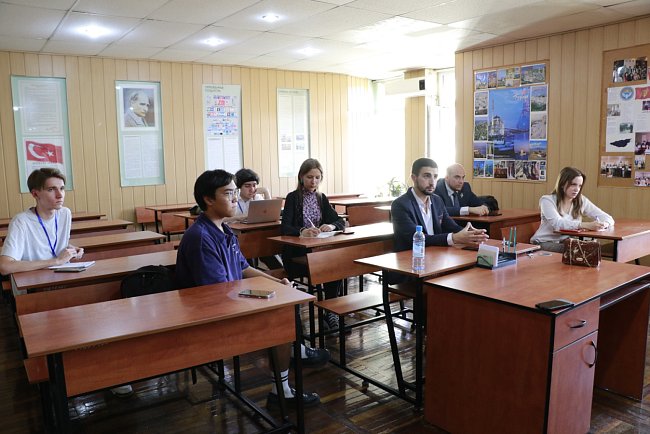 KRSU determined the winners of the project competition within the framework of the International Historical School