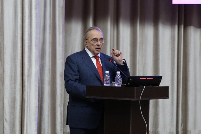 Academician Yuri Belenkov at KRSU: the meeting with the world authority in cardiology became a landmark event for medicine in Kyrgyzstan