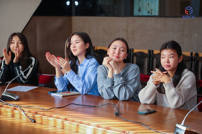 KRSU hosted an essay competition for students of the Department of Defense and Political Science