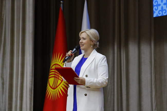 Новые образовательные перспективы: КРСУ получил мобильную лабораторию от АНО «Евразия»