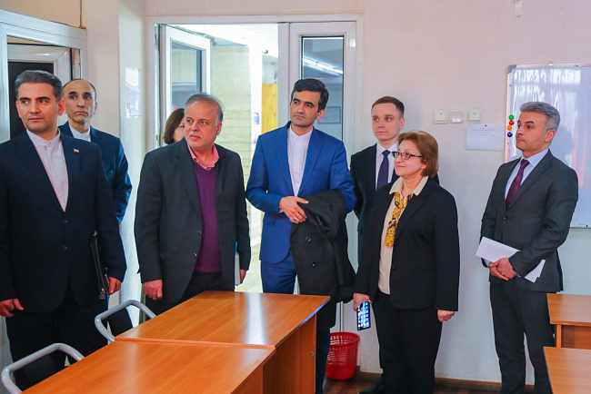 КРСУ посетил заместитель премьер-министра Ирана