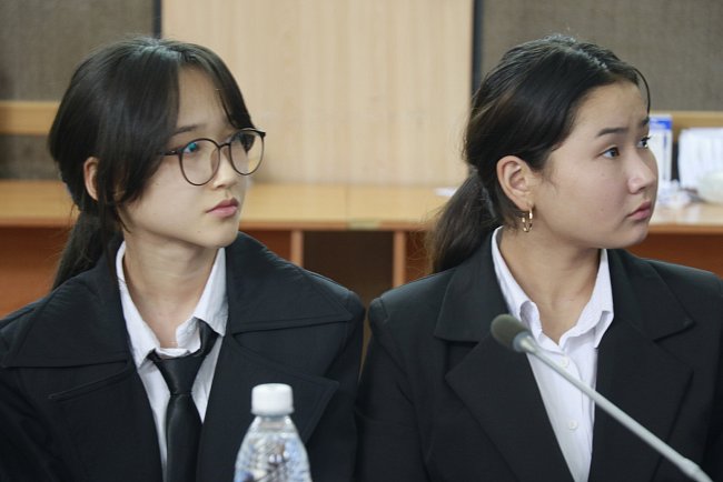 School of young analyst at KRSU
