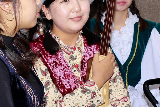 В КРСУ ярко отметили День кыргызского языка