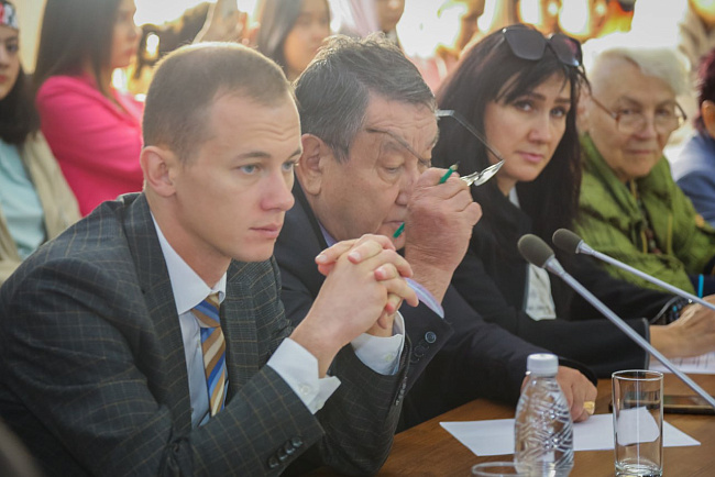 В КРСУ прошла Международная конференция, посвященная 80-летию Победы: вклад народов союзных республик в разгром фашизма