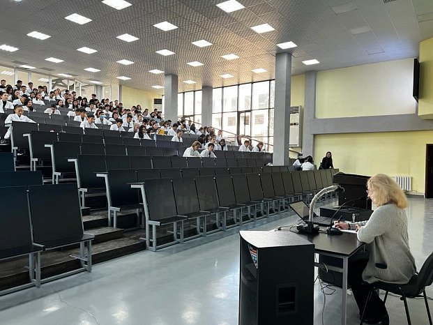 Associate Professor KRSU gave a lecture for medical students of KSMA