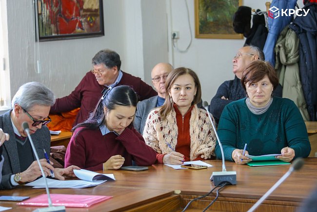 A meeting of the scientific and technical council was held at KRSU under the chairmanship of acting rector Sergei Volkov