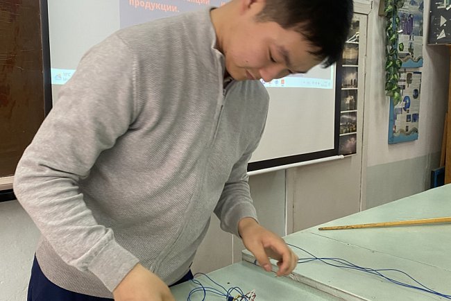 The report of KRSU student Vladislav Rodionov became the best at the interuniversity conference on electronics and robotics