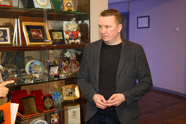 КРСУ и КГМА обсудили развитие студенческих отрядов и расширение сотрудничества