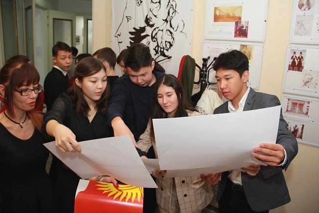 KRSU staff and students were the recipients of the award «Volunteers of the Year – 2021»