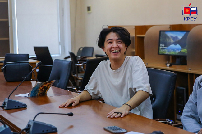 Студенческая стратегическая сессия в КРСУ: создание будущего студенчества