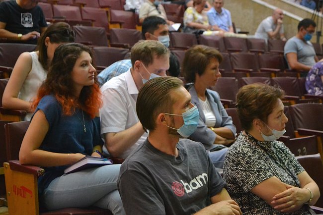 The Academic Council called for a radical restructuring of the work