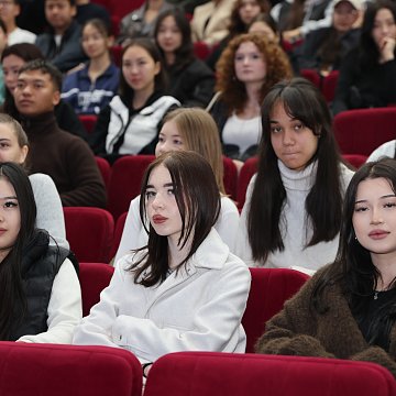 KRSU in the top three: students presented a study on the digitalization of the garment industry