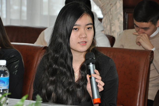 Студенты КРСУ рассказали о роли молодежи в ЕАЭС